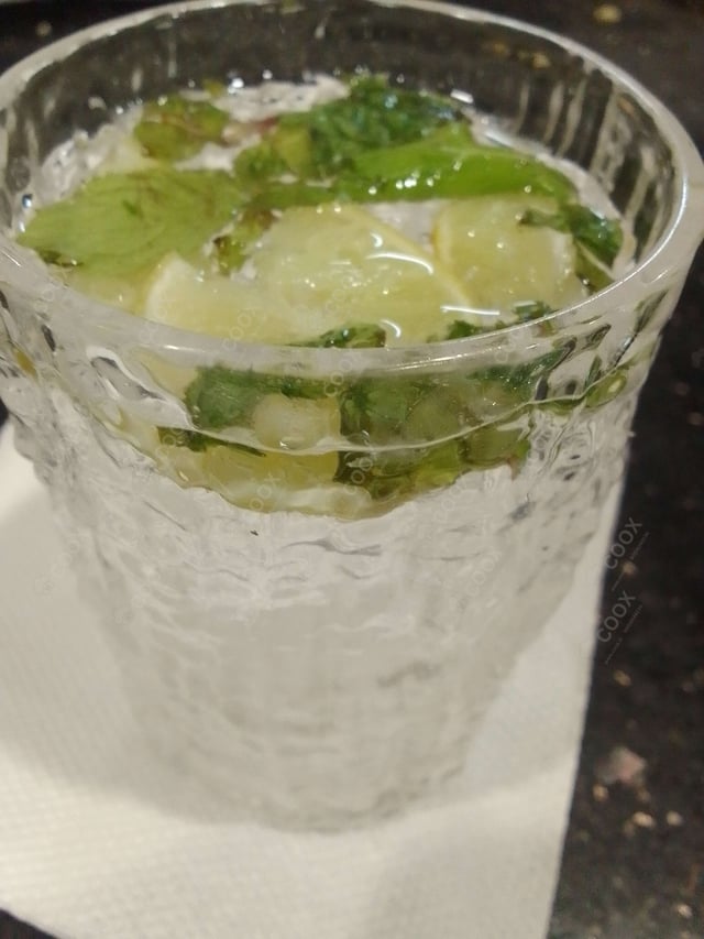 Delicious Virgin Mojito prepared by COOX