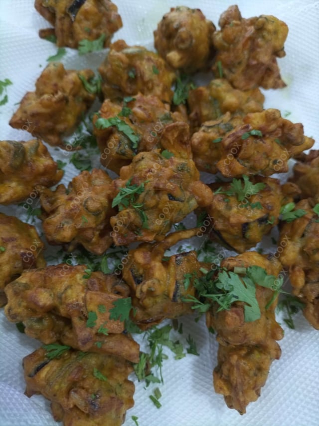 Delicious Mix Pakode prepared by COOX