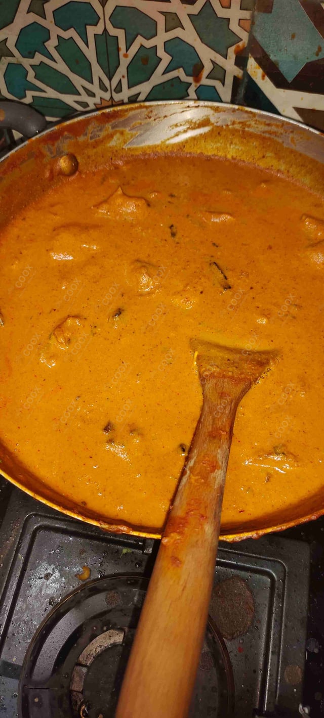 Delicious Butter Chicken prepared by COOX