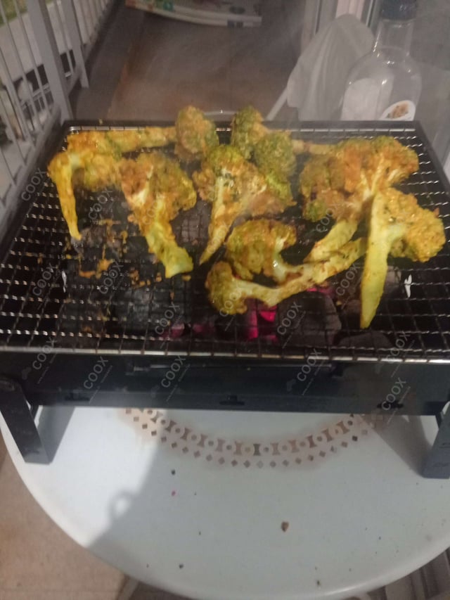 Delicious Tandoori Broccoli prepared by COOX