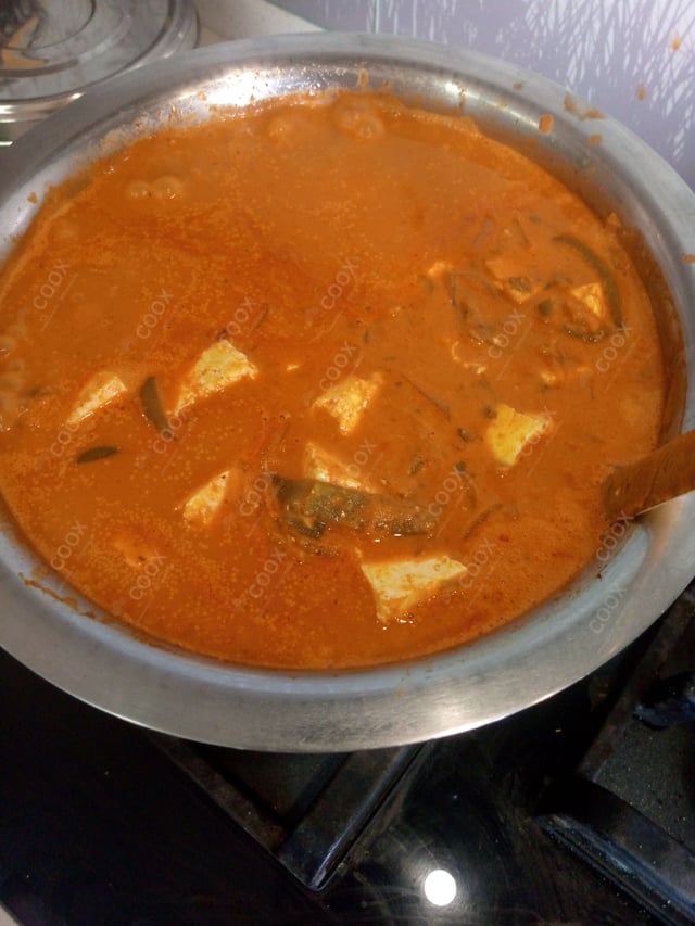 Delicious Kadhai Paneer prepared by COOX