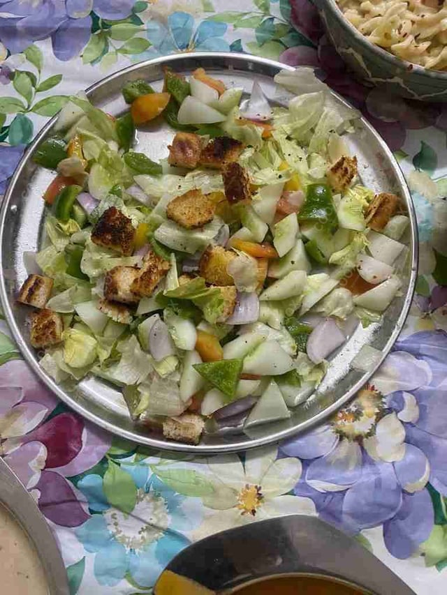 Delicious Fattoush Salad prepared by COOX