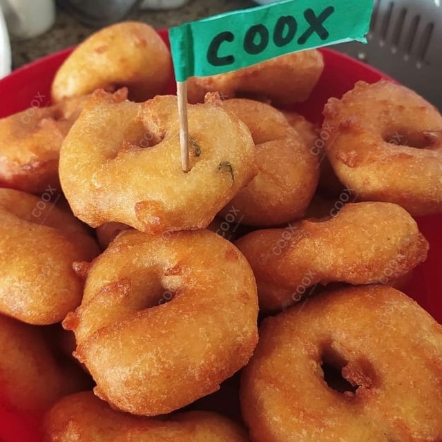 Delicious Medu Vada prepared by COOX