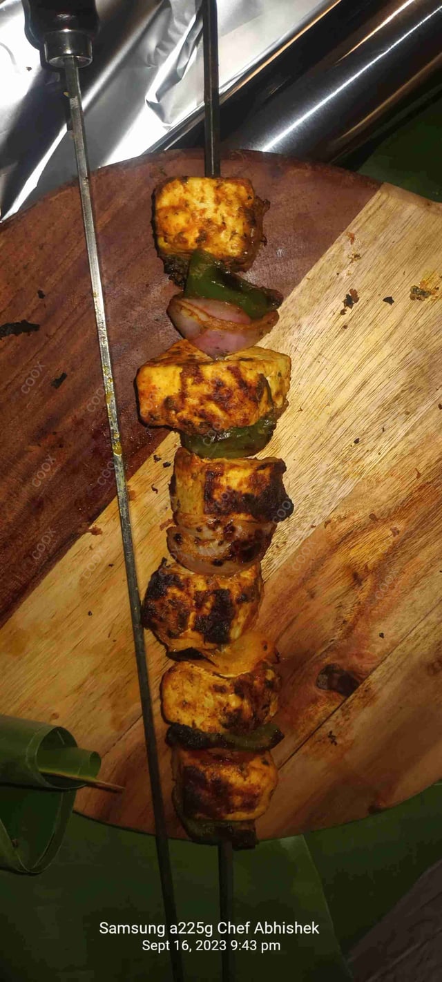 Delicious Tandoori Pineapple prepared by COOX