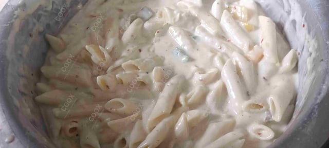 Delicious Pasta in White Sauce prepared by COOX