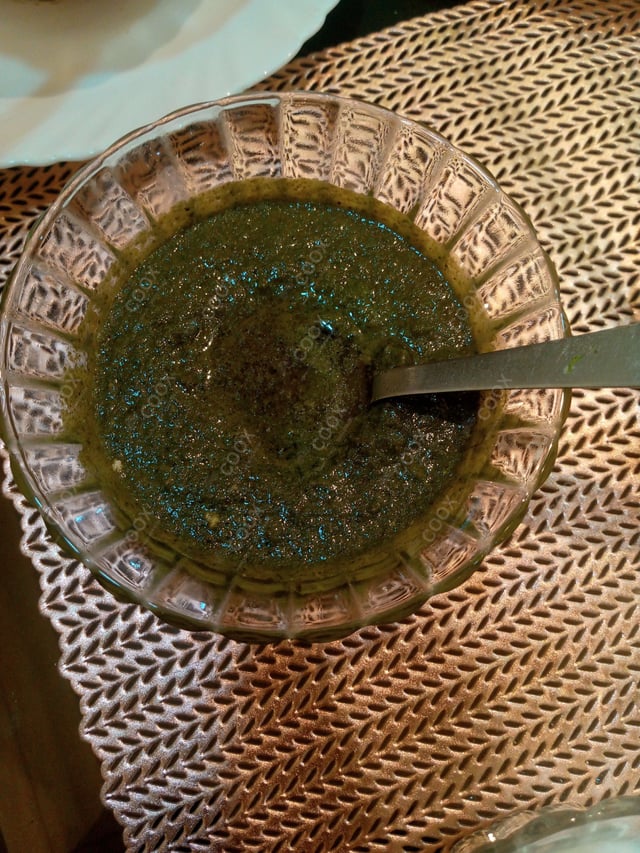 Delicious Green Chutney prepared by COOX