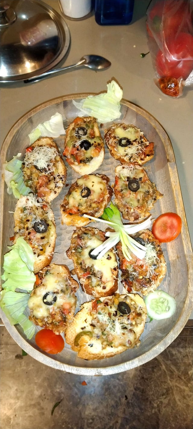 Delicious Tomato Mushroom Bruschetta prepared by COOX