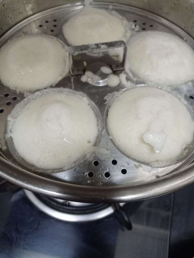 Delicious Plain Idli prepared by COOX