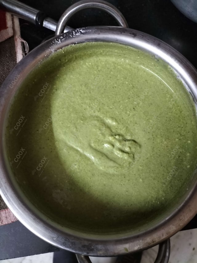 Delicious Green Chutney prepared by COOX