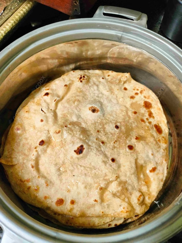 Delicious Tawa Rotis prepared by COOX