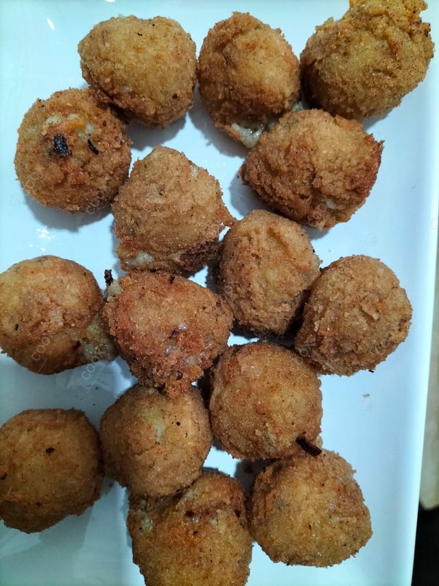 Delicious Fried Cheese Balls prepared by COOX