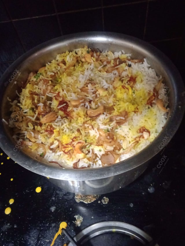 Delicious Veg Biryani prepared by COOX