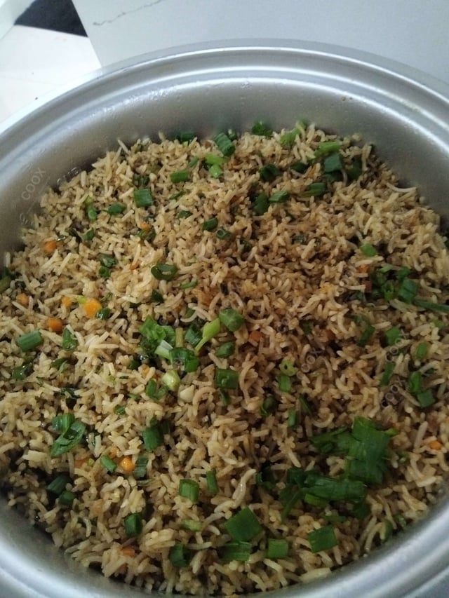 Delicious Burnt Garlic Rice prepared by COOX