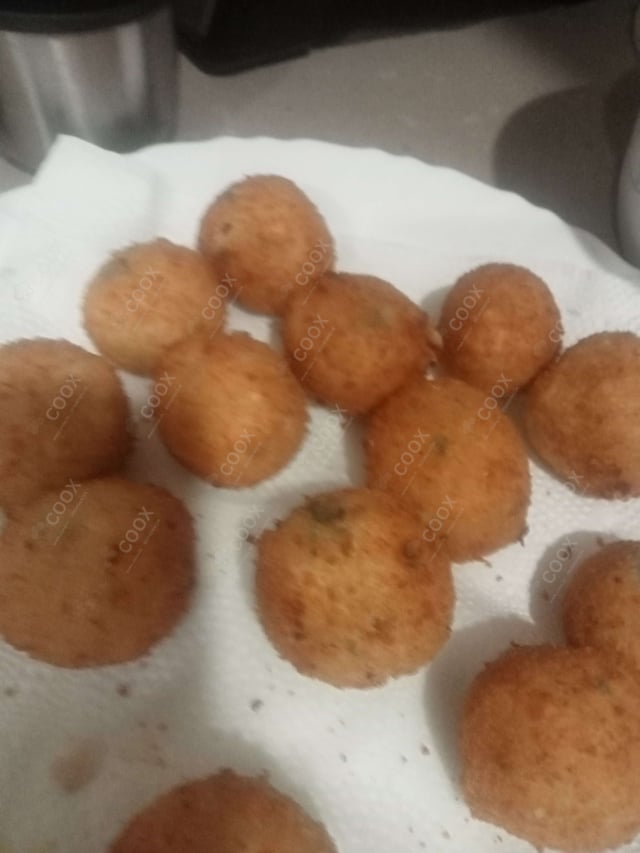 Delicious Fried Cheese Balls prepared by COOX