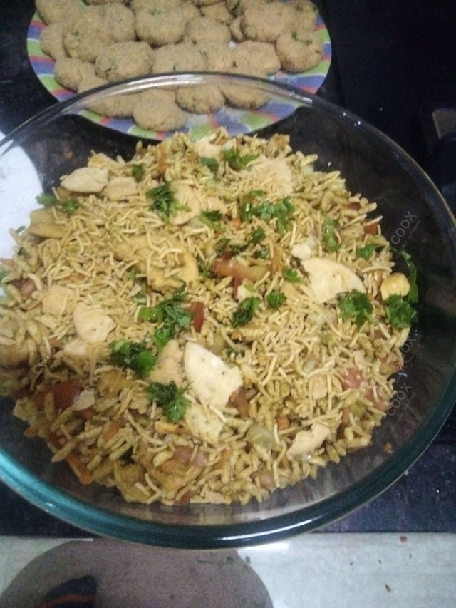 Delicious Bhel Puri prepared by COOX