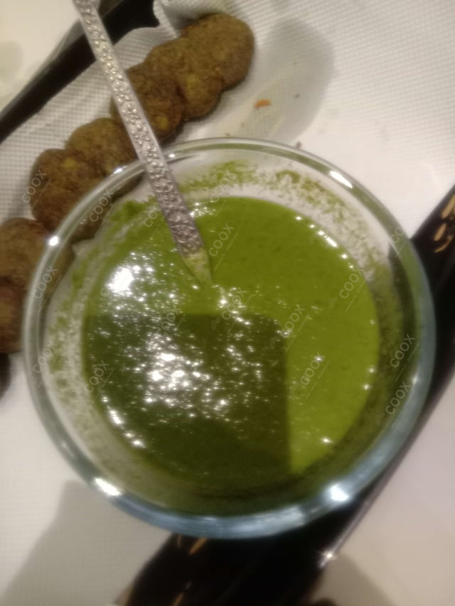 Delicious Green Chutney prepared by COOX