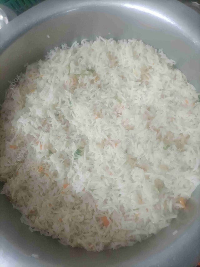 Delicious Burnt Garlic Rice prepared by COOX