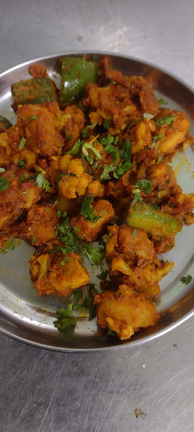 Delicious Aloo Gobhi prepared by COOX