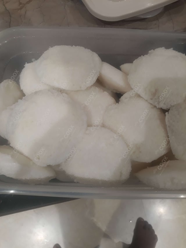 Delicious Plain Idli prepared by COOX