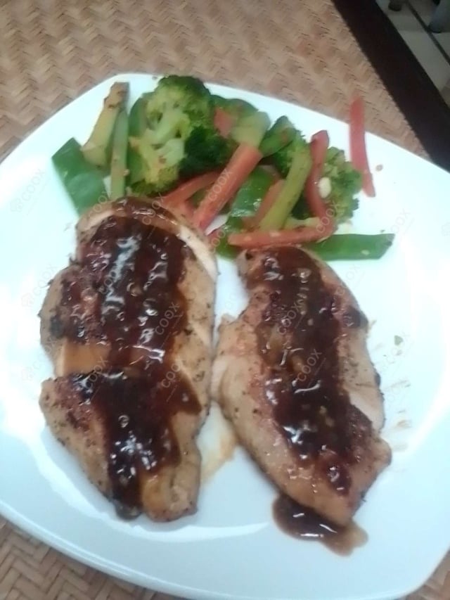 Delicious Grilled Chicken prepared by COOX