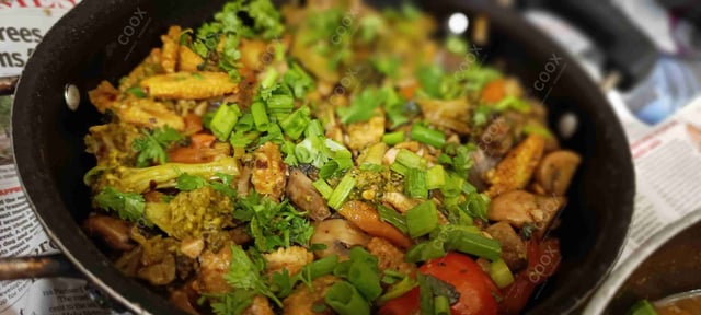 Delicious Vegetable Stir Fry prepared by COOX