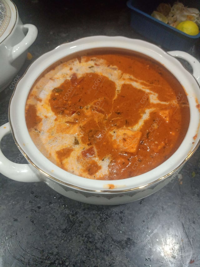 Delicious Paneer Lababdar prepared by COOX