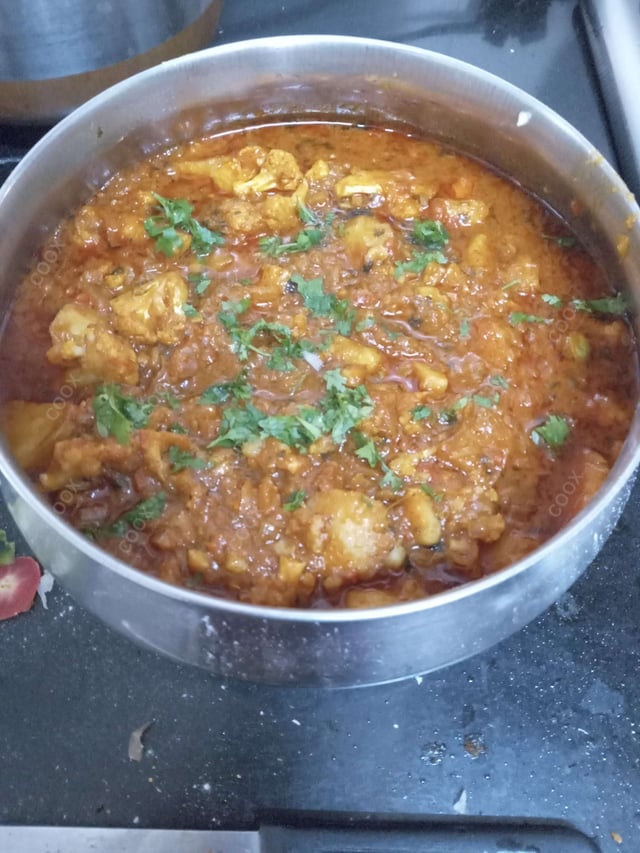 Delicious Aloo Gobhi prepared by COOX