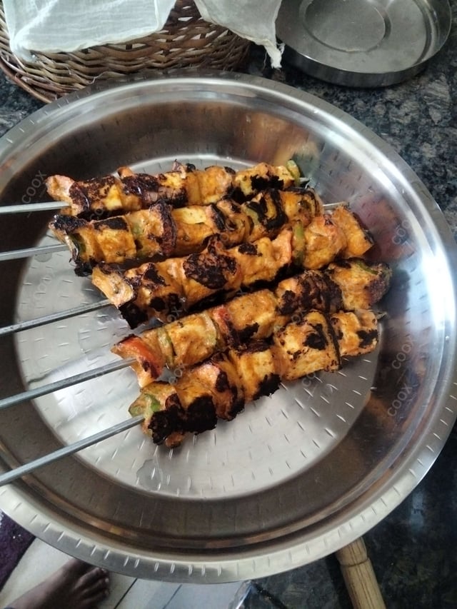 Delicious Paneer Tikka prepared by COOX