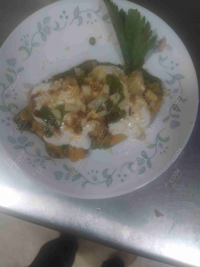 Delicious Palak Patta Chaat prepared by COOX