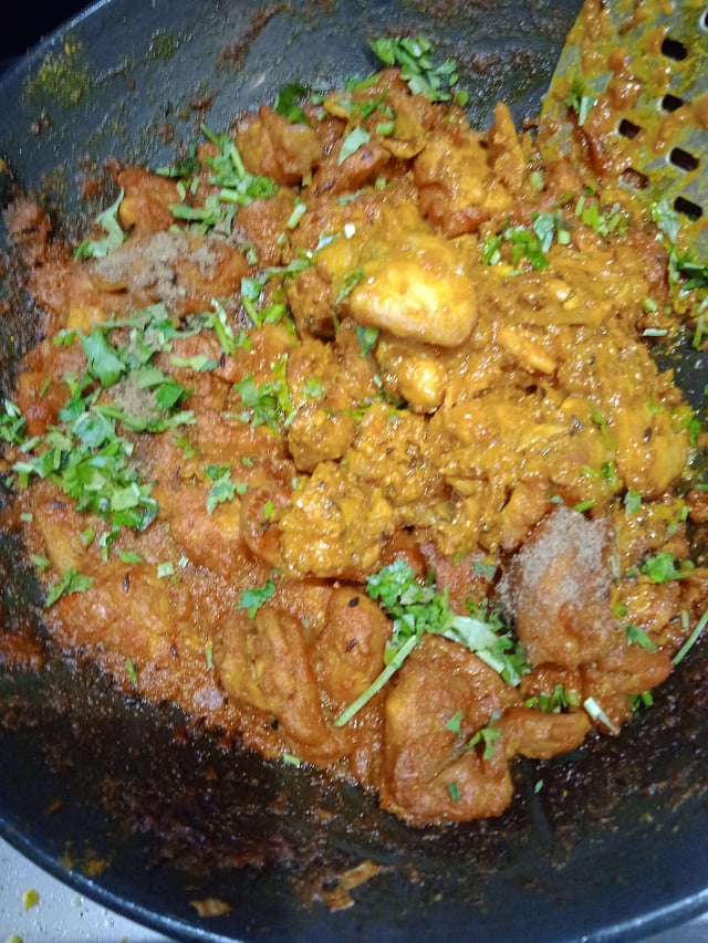 Delicious Kadhai Chicken prepared by COOX