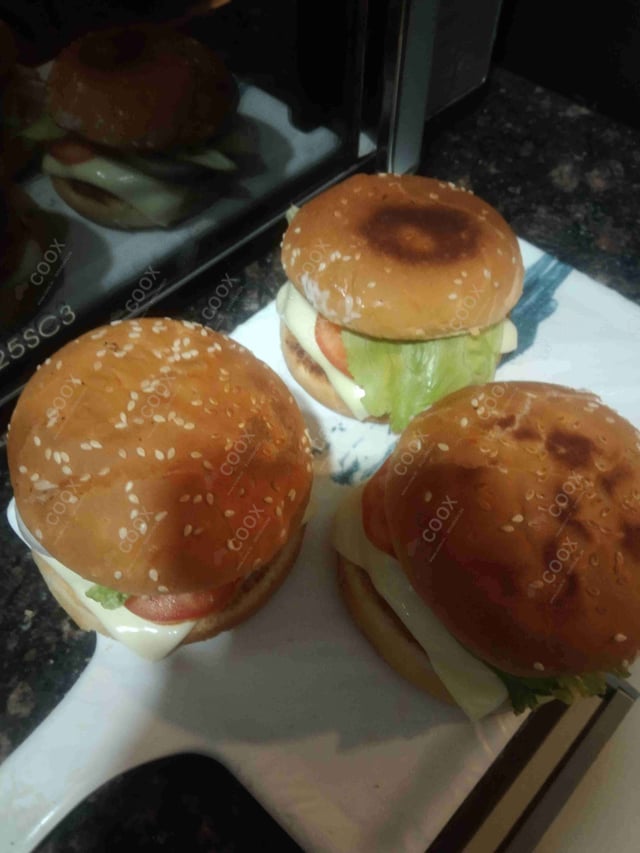 Delicious Mini Veg Burgers prepared by COOX