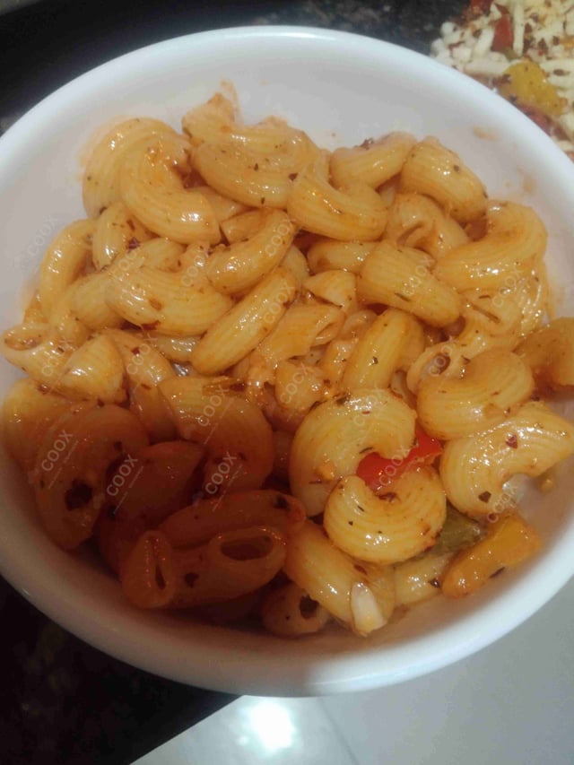 Delicious Macaroni prepared by COOX