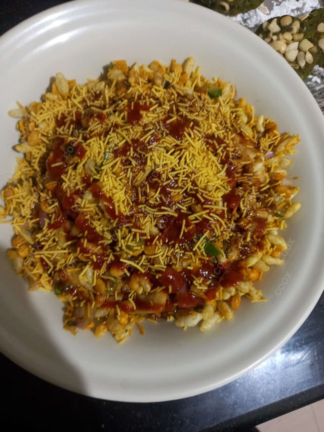 Delicious Bhel Puri prepared by COOX