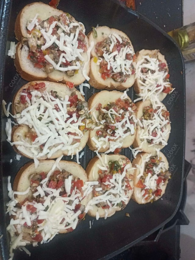 Delicious Tomato Mushroom Bruschetta prepared by COOX