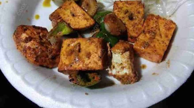 Delicious Paneer Tikka prepared by COOX