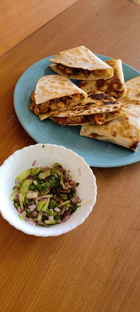 Delicious Chicken Quesadillas prepared by COOX