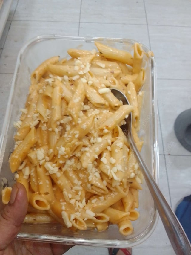 Delicious Pasta in White Sauce prepared by COOX