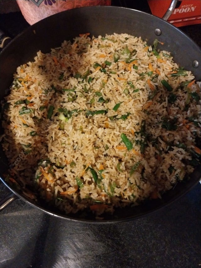 Delicious Veg Fried Rice prepared by COOX