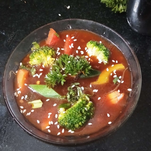 Delicious Mix Veg in Hot Garlic Sauce prepared by COOX