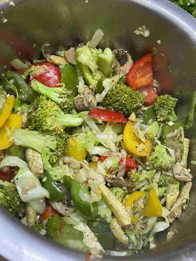 Delicious Vegetable Stir Fry prepared by COOX