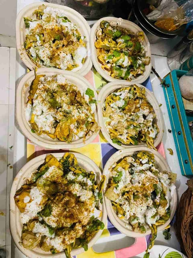 Delicious Palak Patta Chaat prepared by COOX