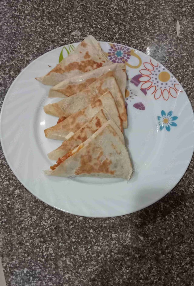 Delicious Chicken Quesadillas prepared by COOX