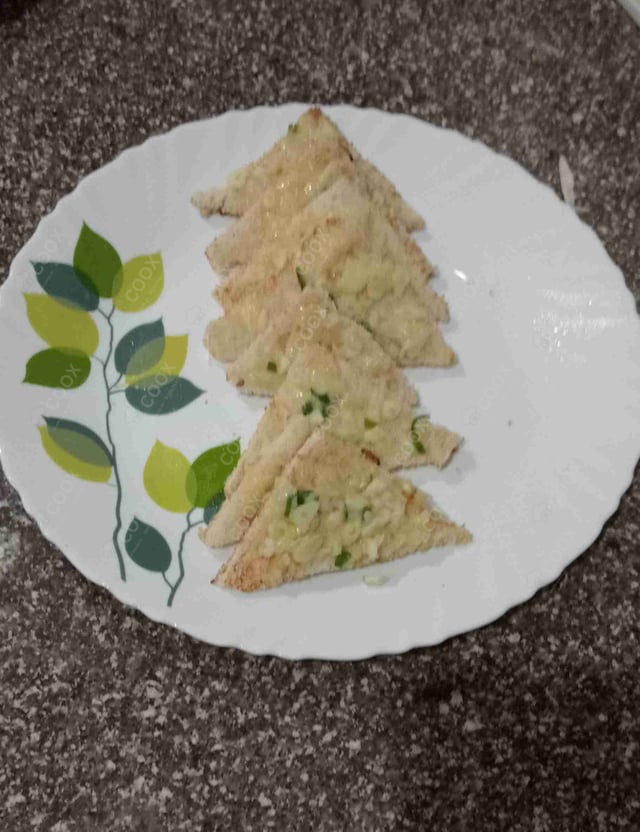 Delicious Garlic Bread with Cheese prepared by COOX