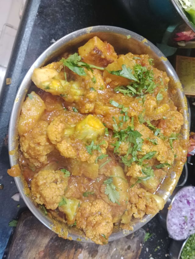 Delicious Aloo Gobhi prepared by COOX