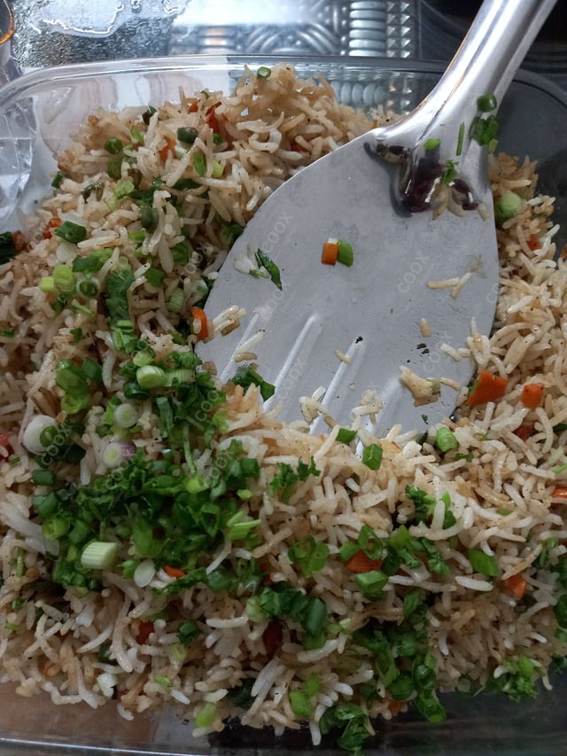 Delicious Veg Fried Rice prepared by COOX