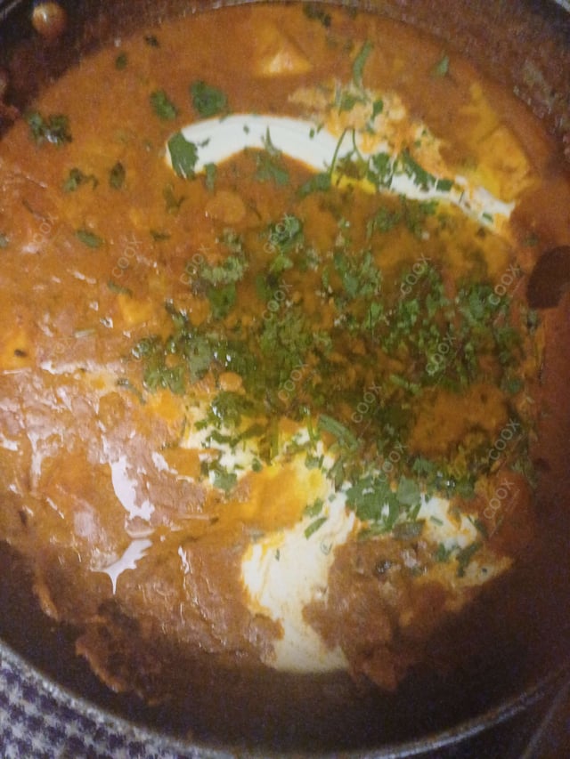 Delicious Paneer Lababdar prepared by COOX