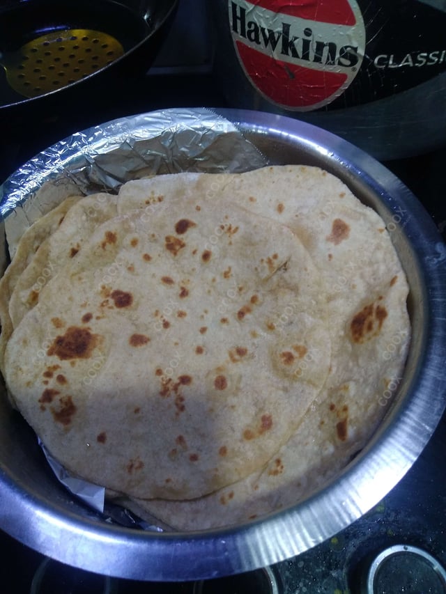 Delicious Tawa Rotis prepared by COOX