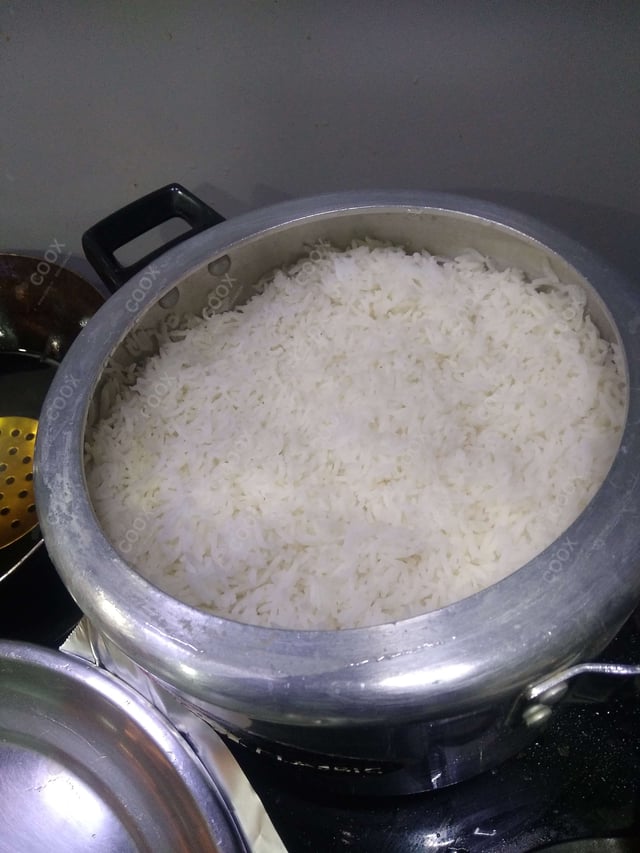 Delicious Steamed Rice prepared by COOX