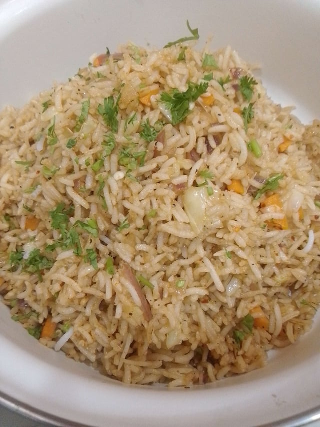 Delicious Burnt Garlic Rice prepared by COOX