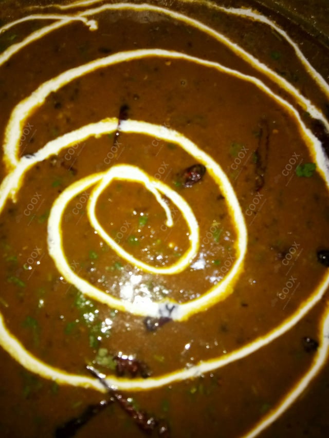 Delicious Dal Makhni prepared by COOX